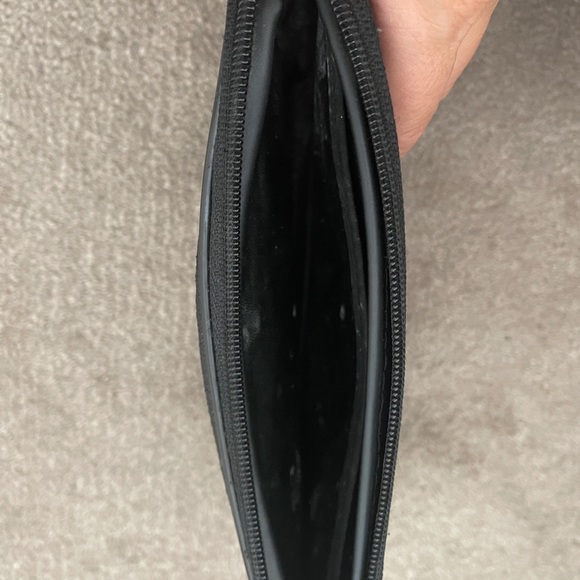 M.A.C. Cosmetics Makeup Bag - Picture 4 of 5